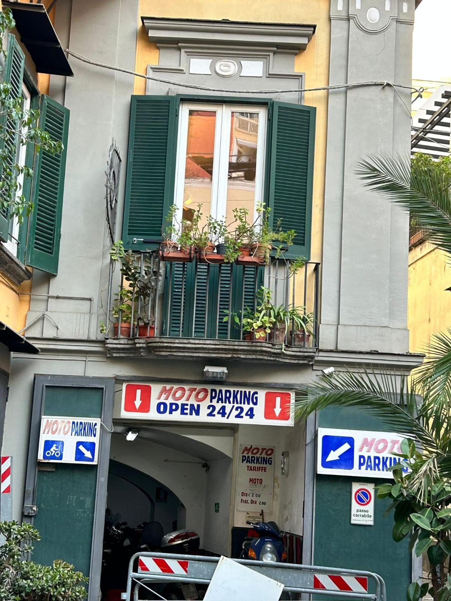 Martiri Boutique Apartment Neapel Exterior foto